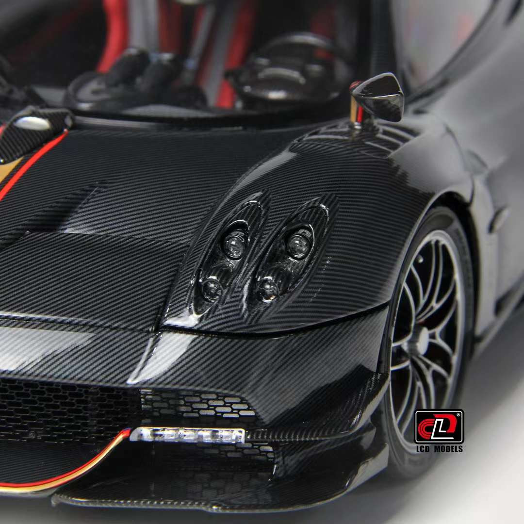 1/18 LCD Pagani Huyara Roadster BC (Carbon Black) Diecast Car