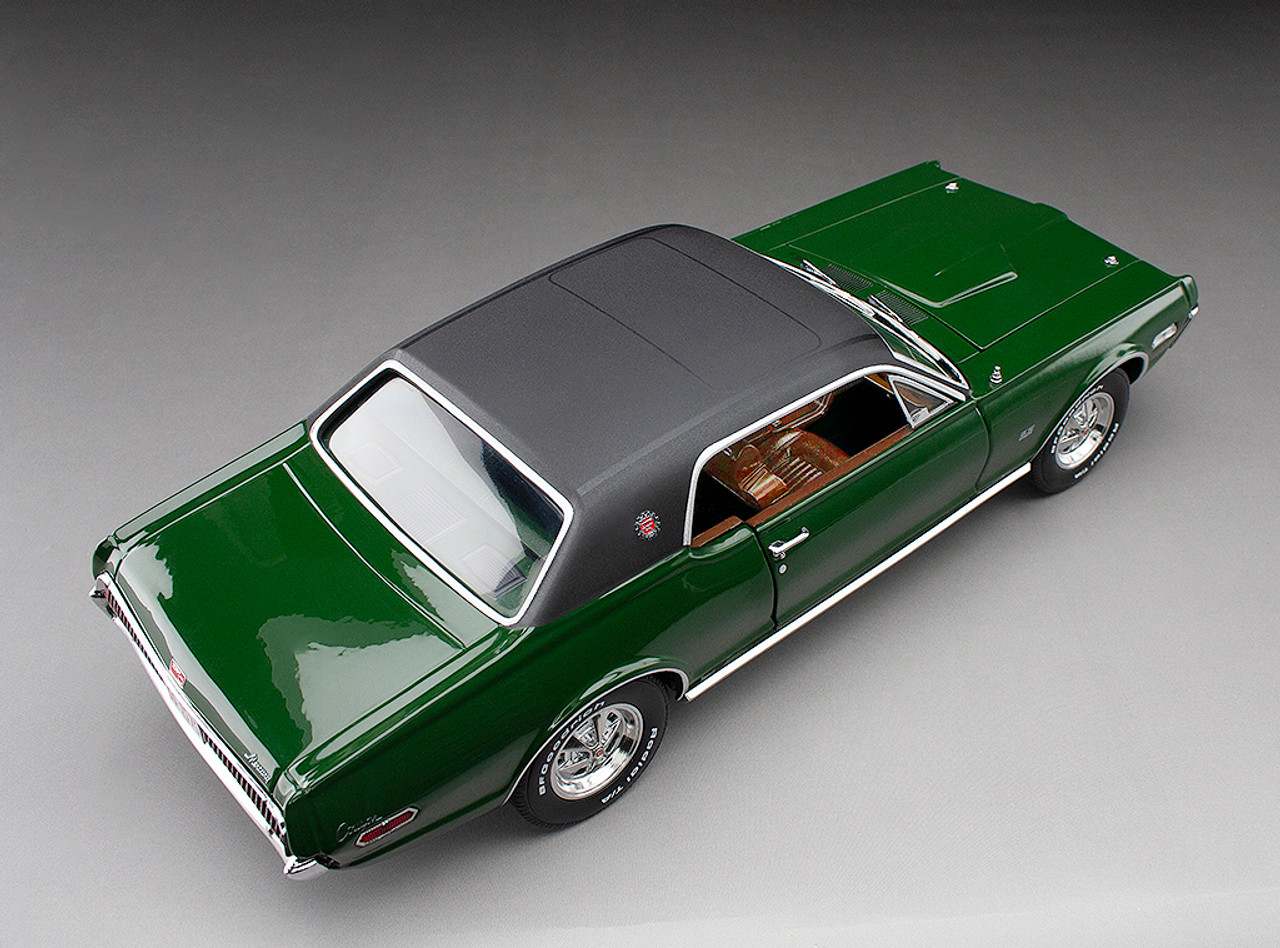 1/18 Sunstar 1968 Mercury Cougar XR7G (Augusta Green