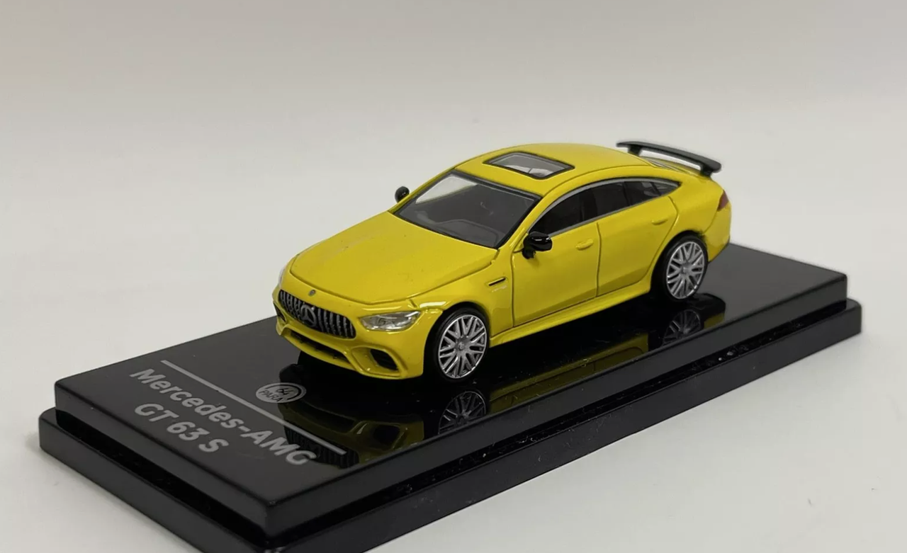 Paragon 1/64 Scale - Mercedes Benz AMG GT 63S Metallic Blue