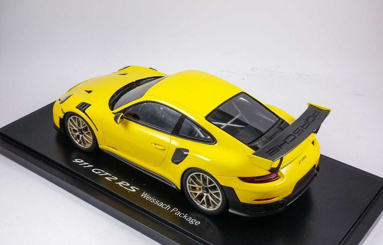 1/18 Spark Porsche 911 GT2 RS GT2RS Weissach Package (Yellow) Resin Car Model