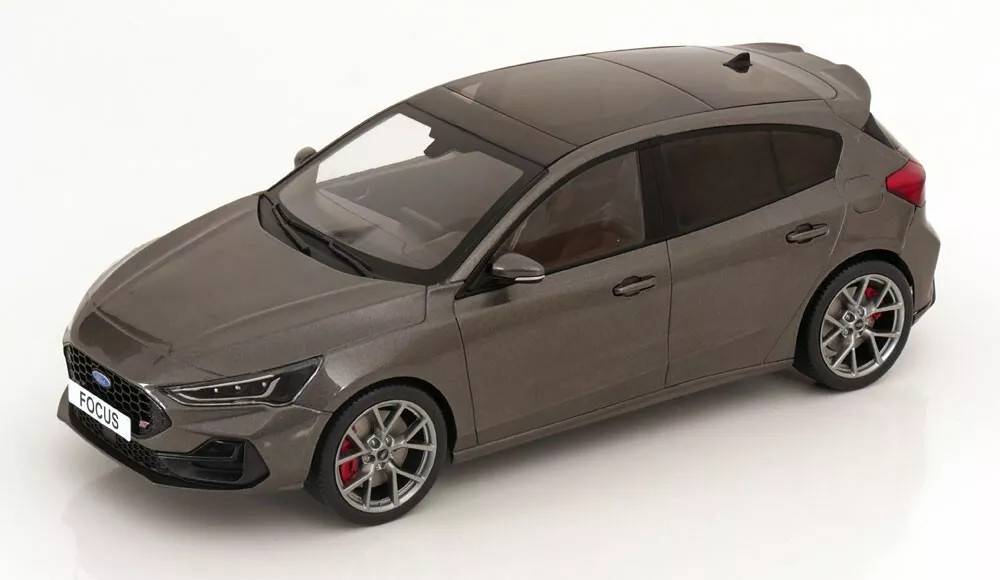 1/18 ModelCarGroup 2022 Ford Focus ST (Grey Metallic) Car Model