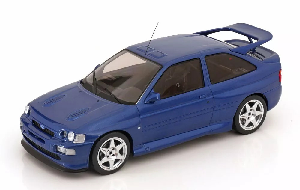 4/18迄　ドミニオンモデル　Ford Escort RS Cosworth 1/18 Ixo 1996 Ford Escort RS Cosworth (Blue Metallic) Car Model