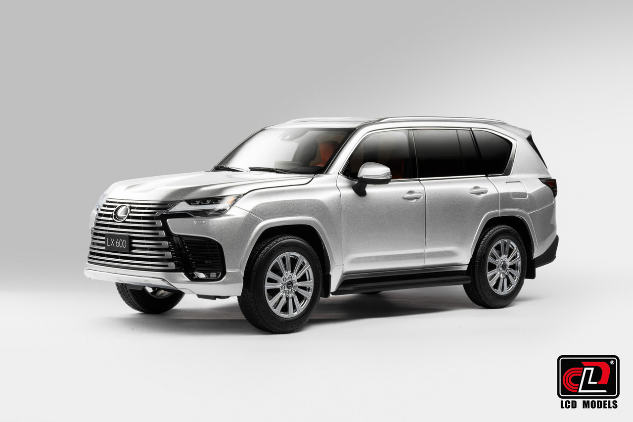 Lexus LX 600 モデルカーシルバー1/18 1/18 LCD Model Lexus LX600 (Silver) Full Open Diecast Car Model