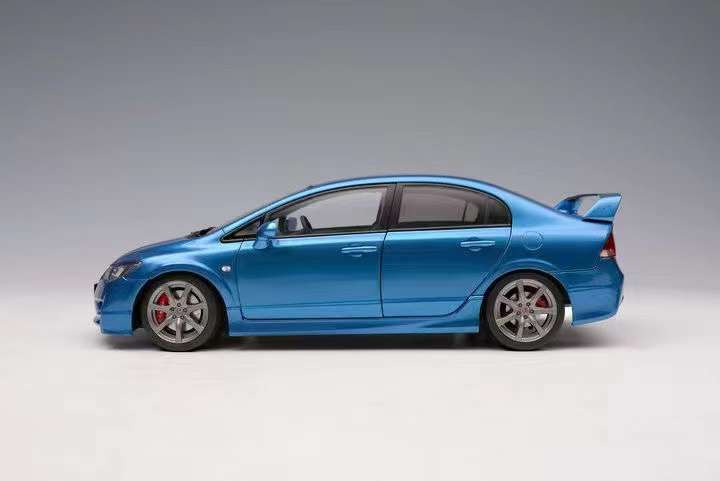 1/18 Motorhelix 2007 Honda Civic Type-R (FD2) Early Version (Blue