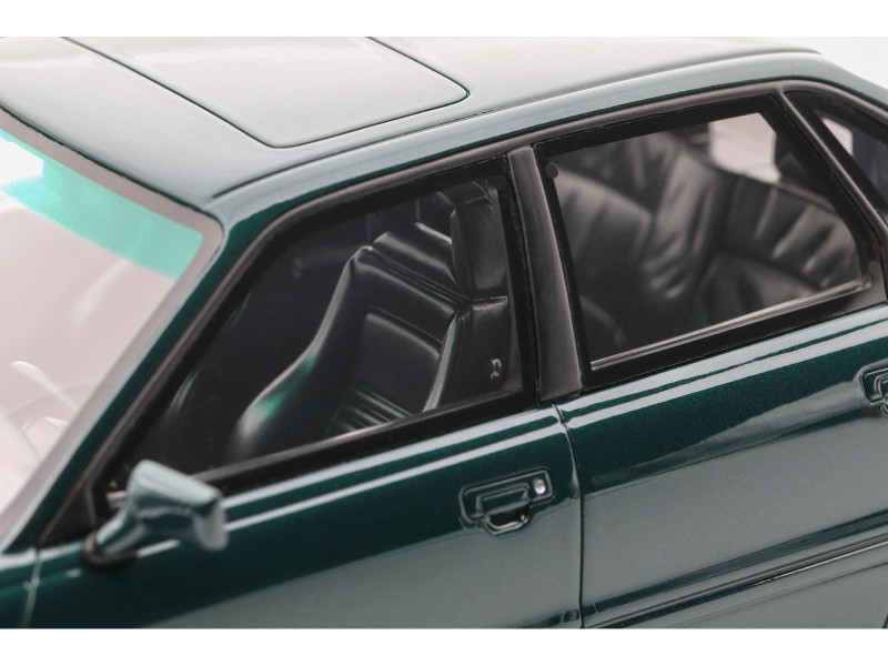1/18 OTTO 1993 Audi S2 Sedan (Green) Car Model