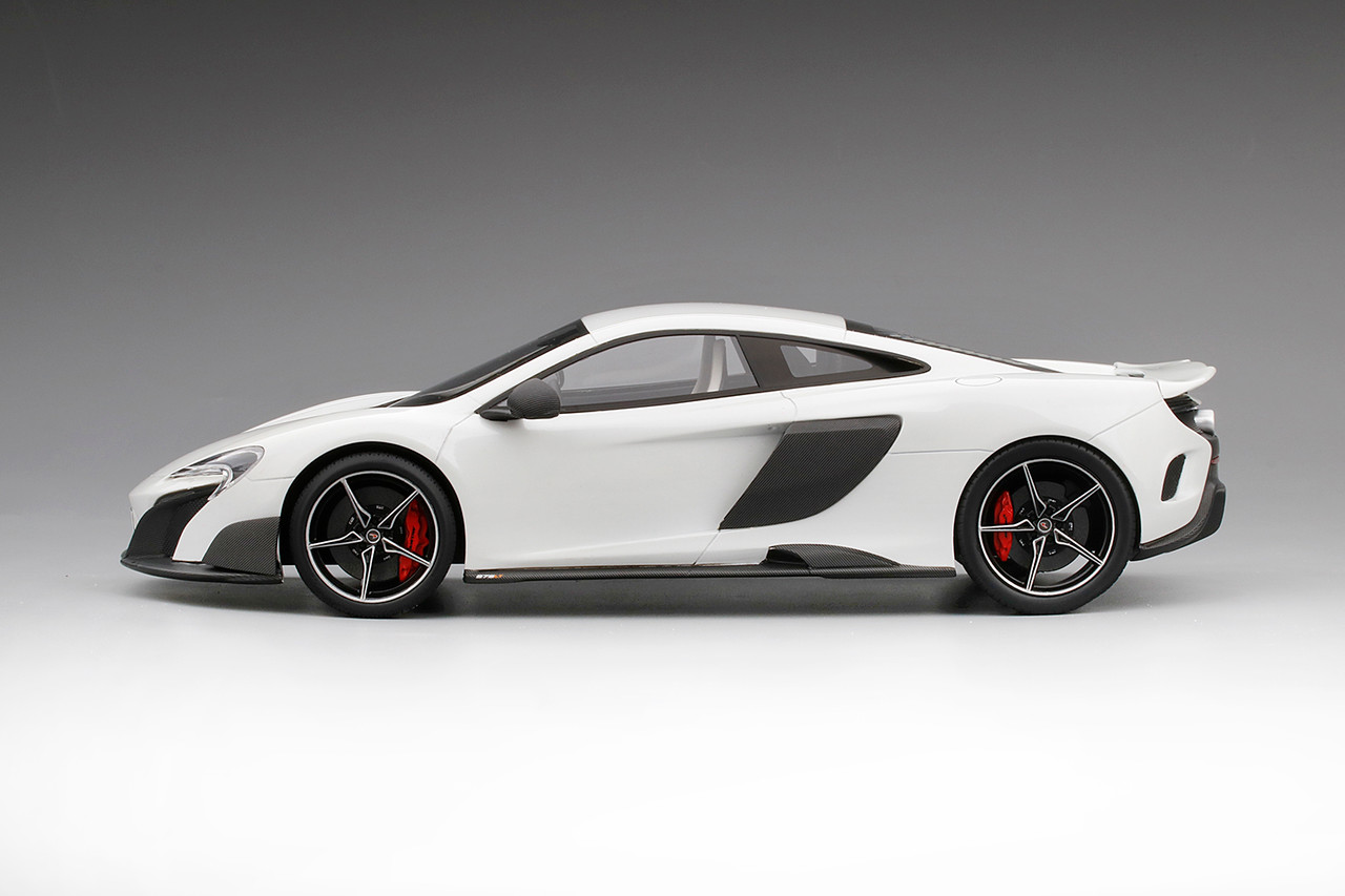 AUTOart 76046 1/18 マクラーレン 675LT ホワイト McLaren 675LT Silica White 1/18 Model Car Autoart 76046