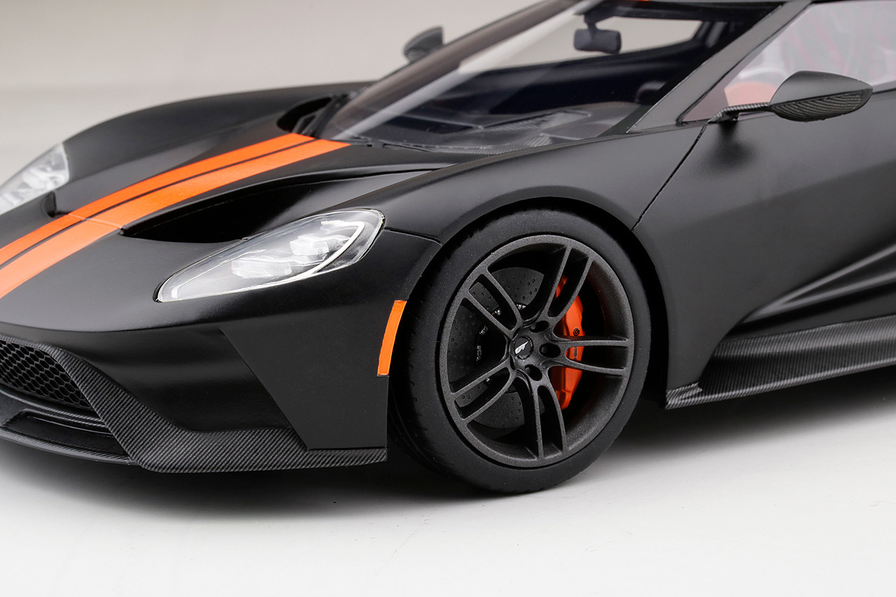 1/18 Top Speed Ford GT Matte Black w/ Competition Orange