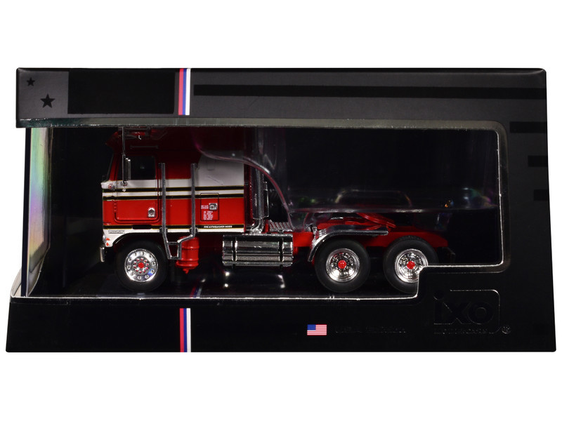 1/64 Ixo 1976 Kenworth K100 Aerodyne Semi Truck (Red) Diecast Car