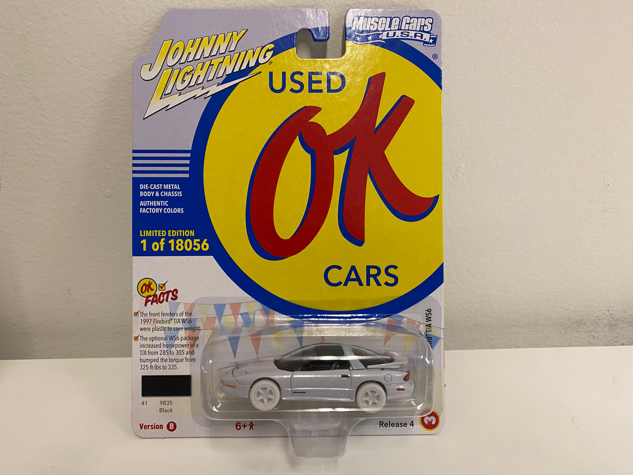 CHASE CAR 1/64 Johnny Lightning 1997 Pontiac Firebird T/A Trans Am WS6 (White with Matt Black Top) Diecast Car Model