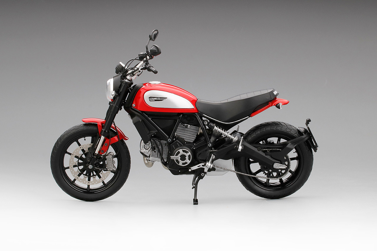 1/12 TSM Ducati Scrambler Icon 2015 Rosso Ducati Diecast Model