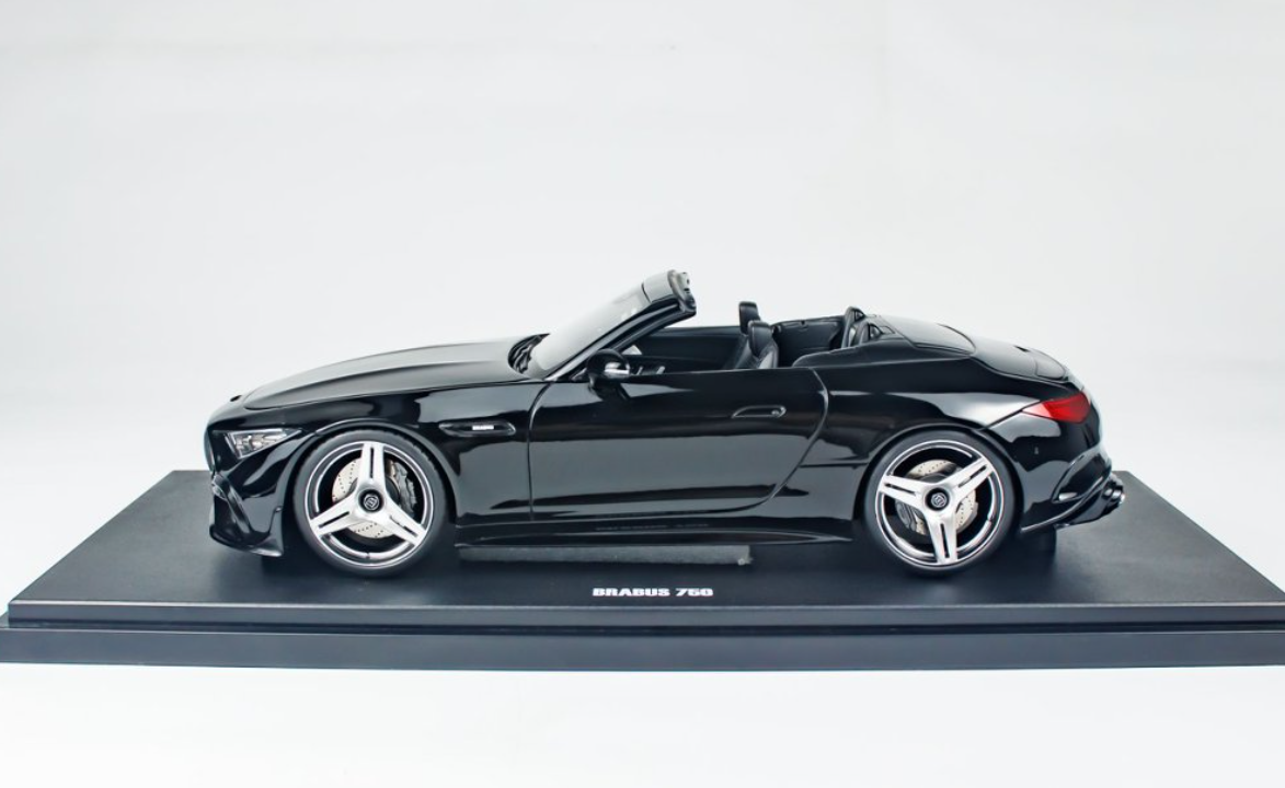 1/18 GT Spirit 2023 Mercedes-Benz SL63 AMG Brabus 750 BODO Buschmann Edition Car Model