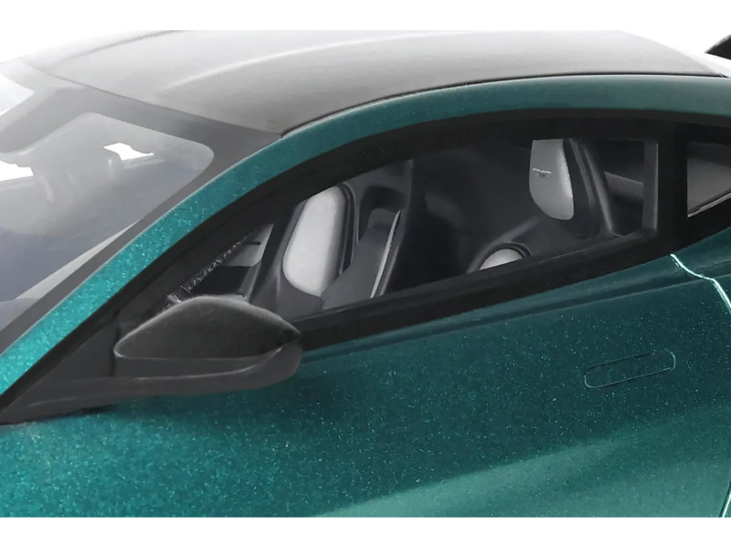 kosyo  1/18 GT Spirit 2023 Aston Martin Vantage V12 (Green) Car Model