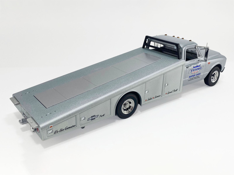 1/18 ACME 1967 Chevrolet C-30 Ramp Truck Yenko Super Cars Diecast