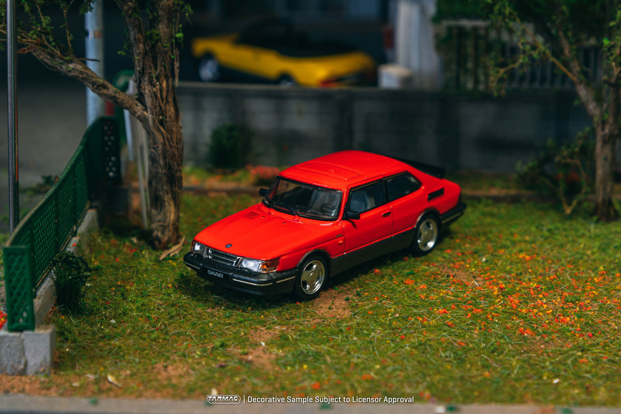 1/64 Tarmac Works Saab 900 Turbo (Red) with 2 Collectible Trading Cards Diecast Car Model