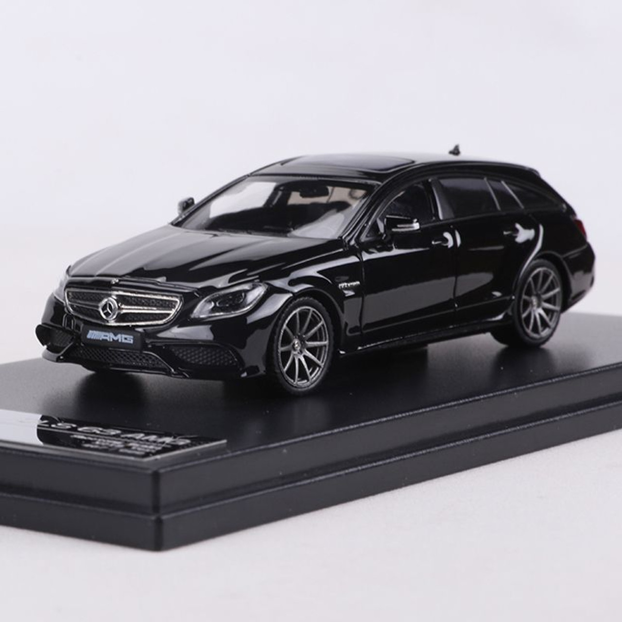 M-Benz CLS 63 AMG Shooting Brake ミニカー MERCEDES BENZ CLS 63 AMG SHOOTING BRAKE SILVER 1/64 DIECAST