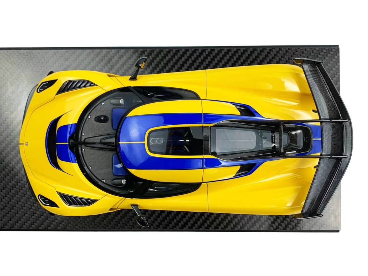 1/18 Frontiart Koenigsegg Jesko (Sweden Flag Yellow) Car Model Limited 150 Pieces