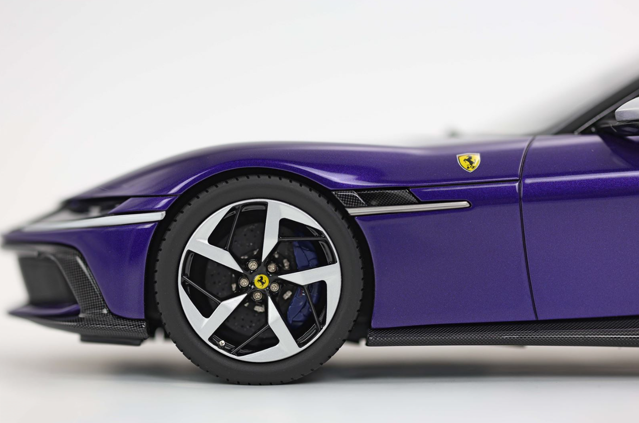 1/18 BBR Ferrari 12 Cilindri Panoramic Roof (Purple)) Car Model Limited 48 Pieces