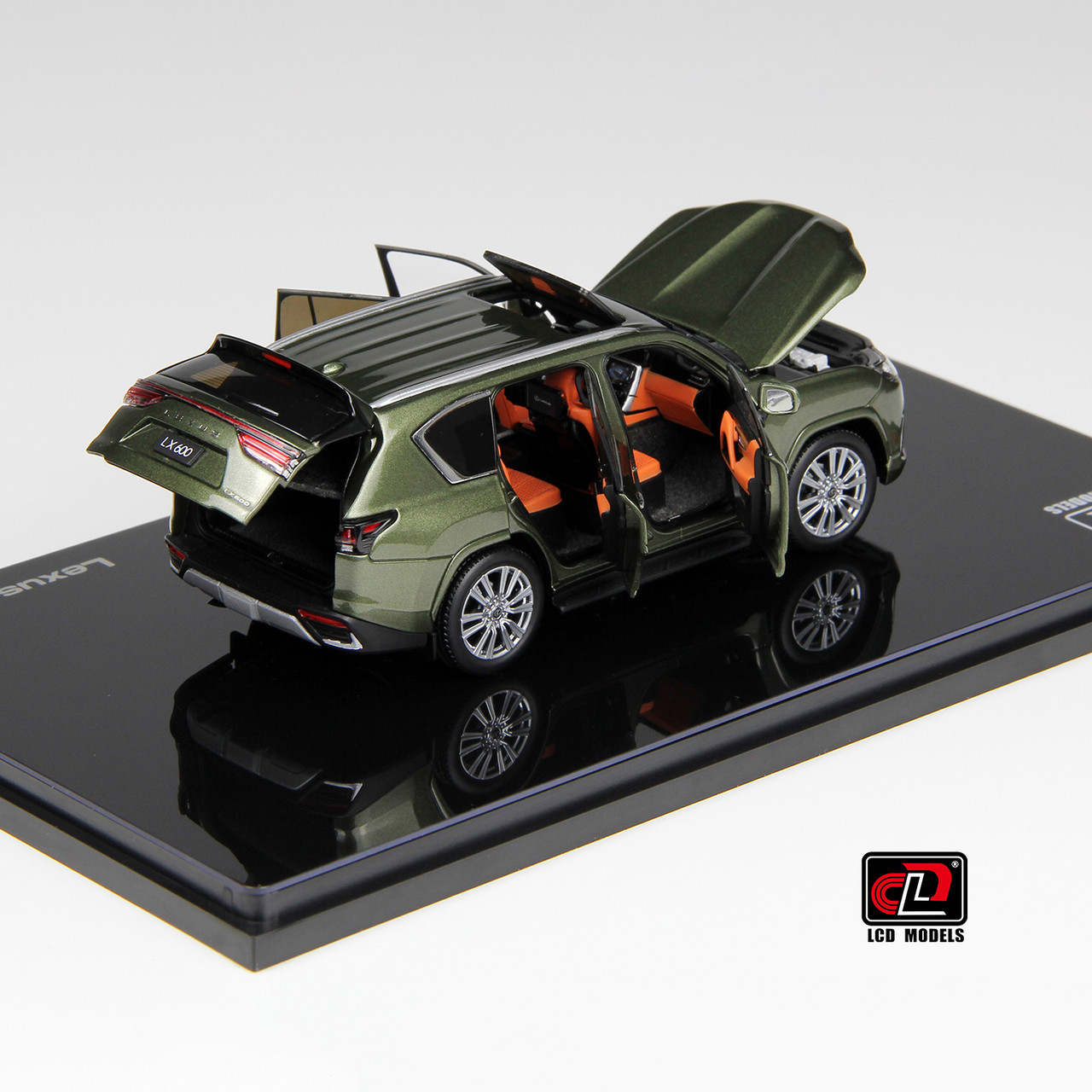 1/43 LCD Lexus LX600 (Green) Full Open Diecast Car Model