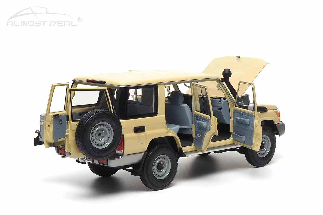 1/18 Almost Real 2017 Toyota Land Cruiser LC76 (Sand Yellow) Car