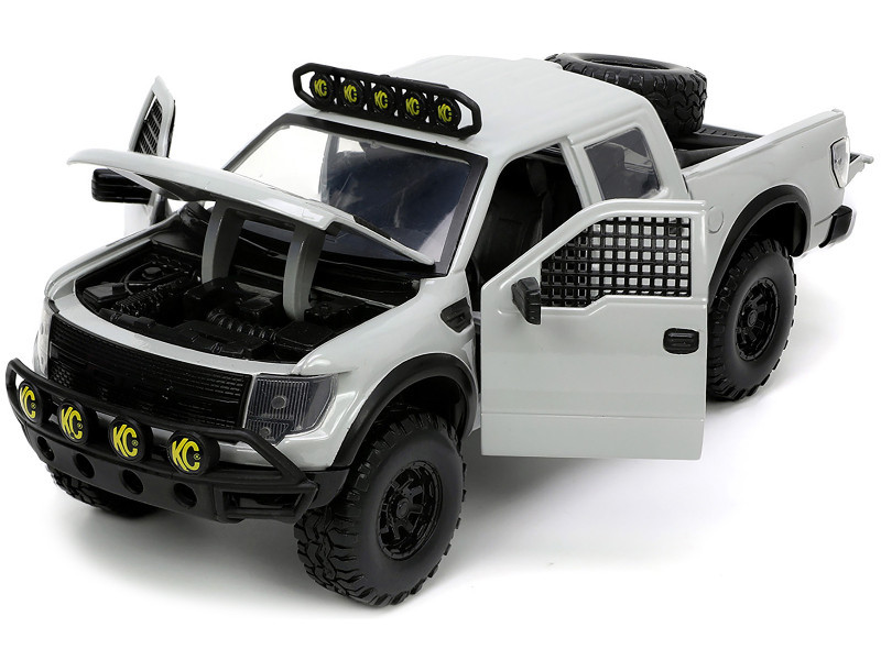 1/24 Jada 2011 Ford F-150 SVT Raptor (Grey) Diecast Car Model with