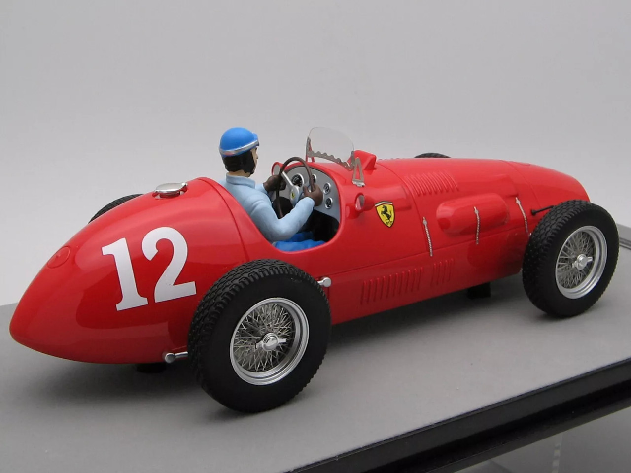 GP Replicas - 1:18 Ferrari 500 F2 1953 #10 A.Ascari Winner Argentina GP