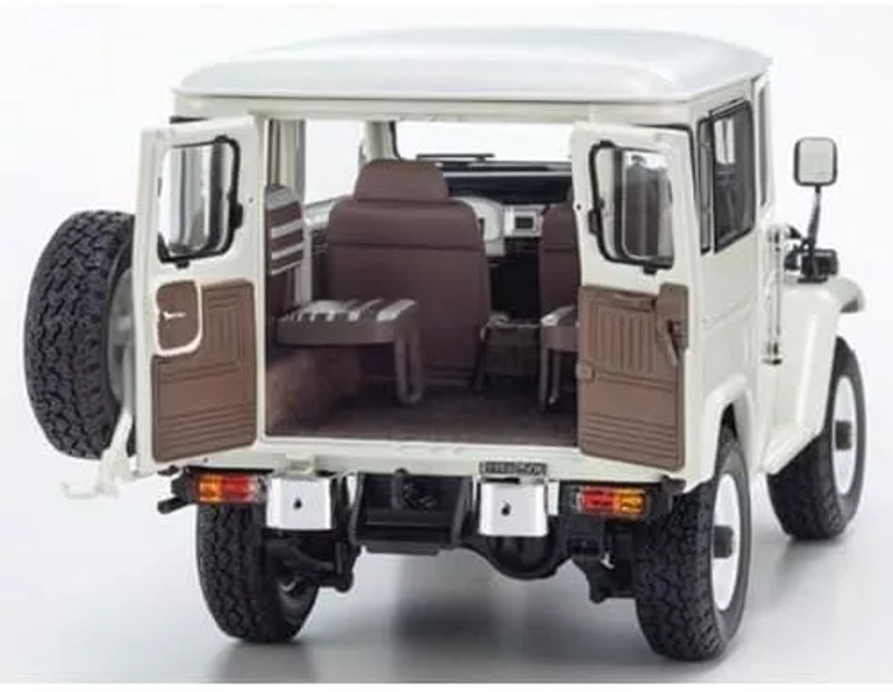 1/18 Kyosho Toyota Land Cruiser 40 Van (White) Car Model