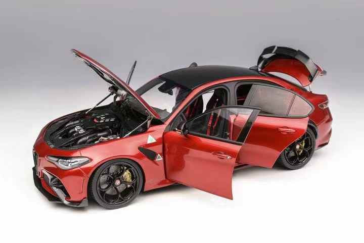 1/18 Motorhelix Alfa Romeo Giulia GTAm (Rosso GTA Red) Diecast Car