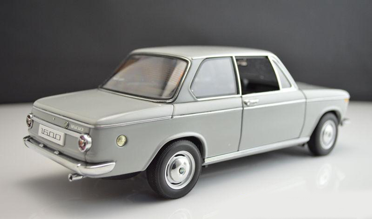 1/18 AUTOart BMW 1600-2 (Grey) Diecast Car Model