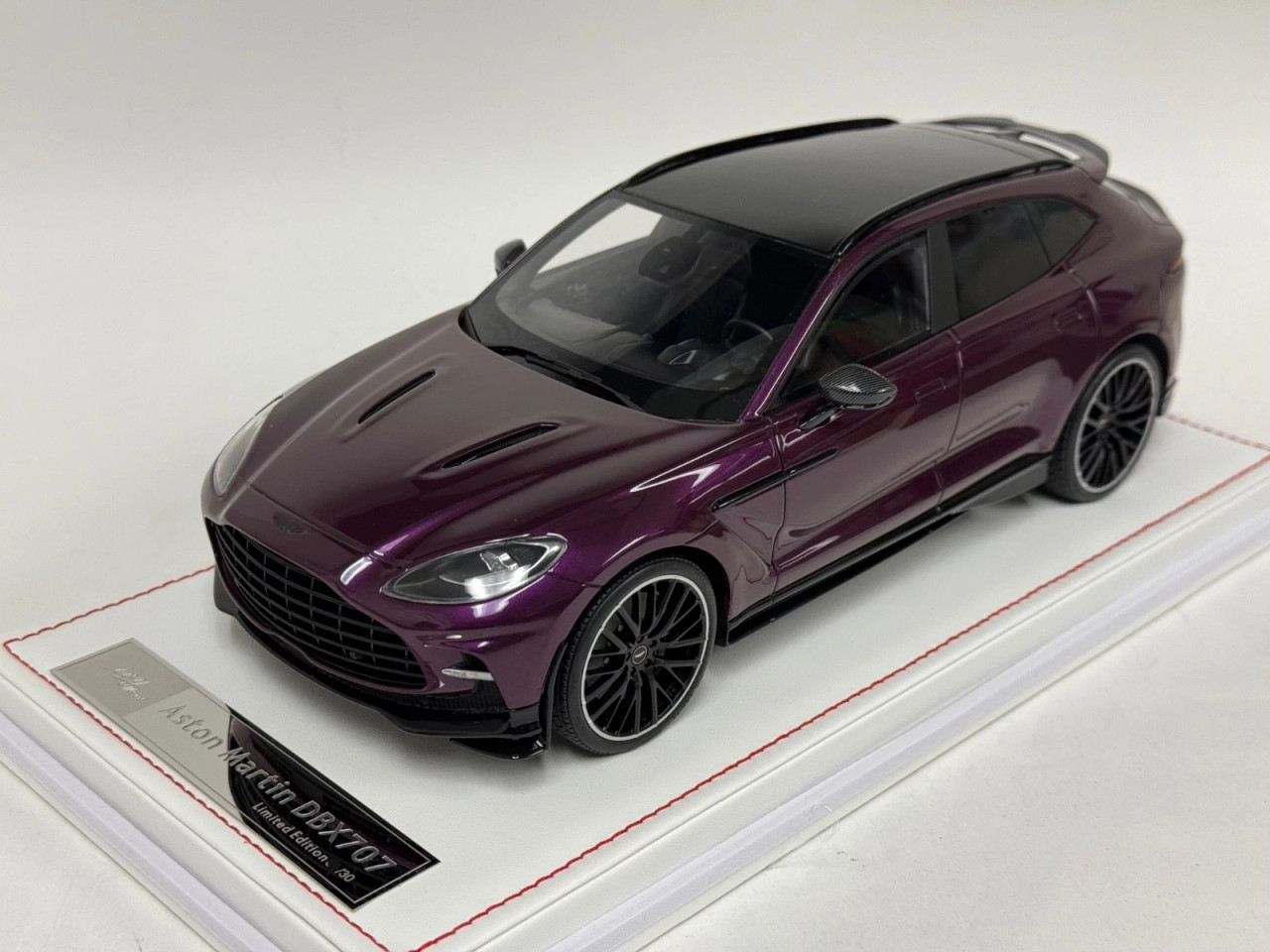 1/18 Ivy Merit Aston Martin DBX (Emperor Purple) Car Model