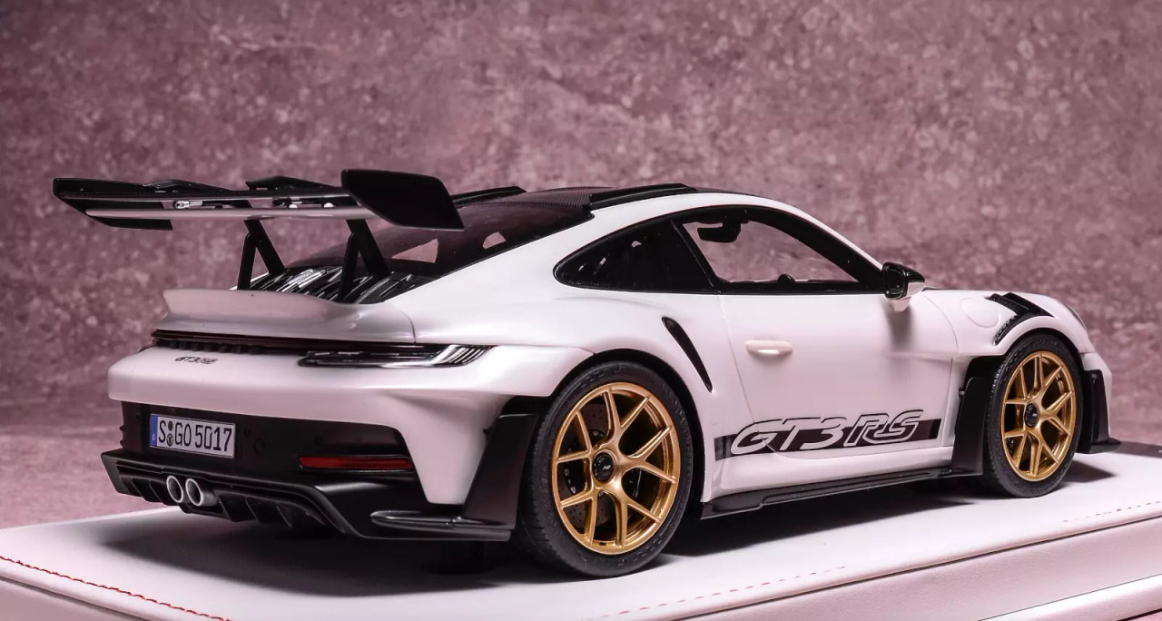 1/18 Ivy Merit Porsche 911 992 GT3 RS Weissach Package (White with