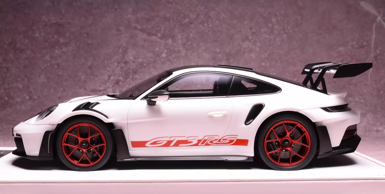 1/18 Ivy Merit Porsche 911 992 GT3 RS Weissach Package
