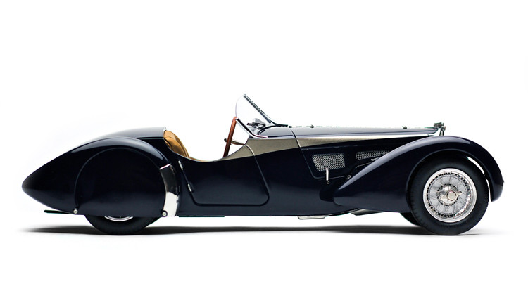1/18 CMC BUGATTI 1938 57 SC CORSICA ROADSTER AWARD WINNING VERSION