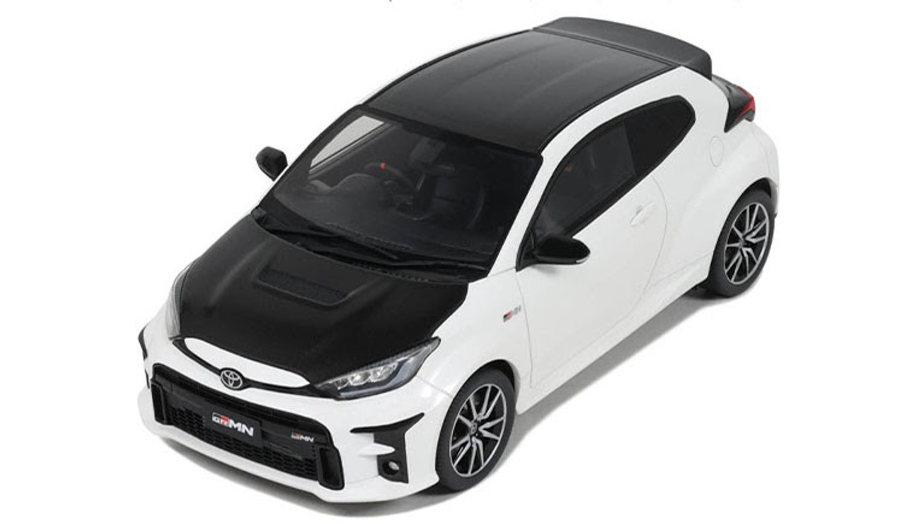 OTTO 1/18 トヨタ ヤリス GRMNパッケージ 2022 パールホワイト OTTO 1/18 トヨタ ヤリス GRMNパッケージ 2022 パールホワイト