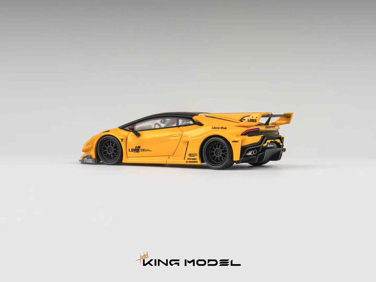 1/64 King Model Lamborghini Huracan LBWK (Yellow) Car Model