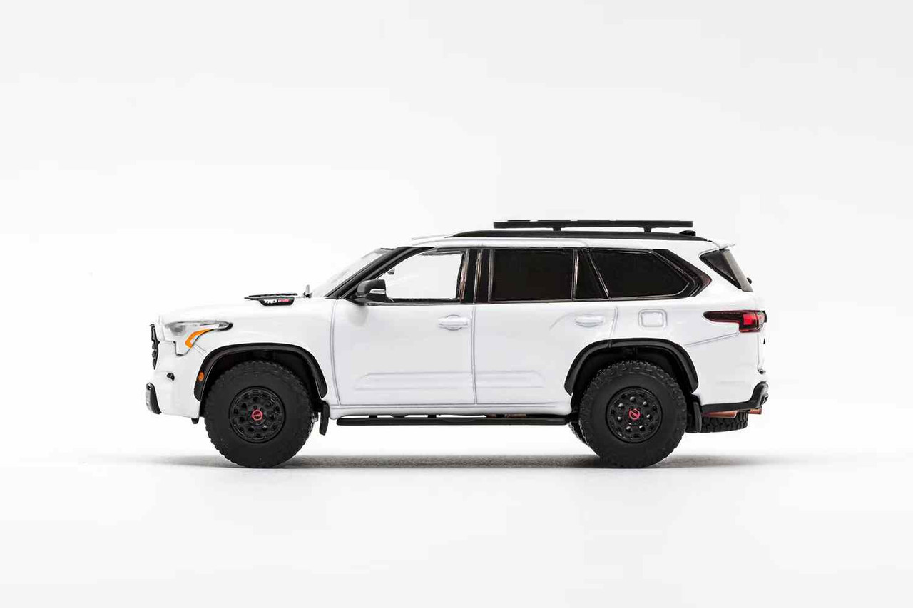 GCD 2023 トヨタ・セコイア　TRD PRO　(ブラック) Toyota Sequoia SR5 Trd Pro AWD 3.5L 440 KM 2023