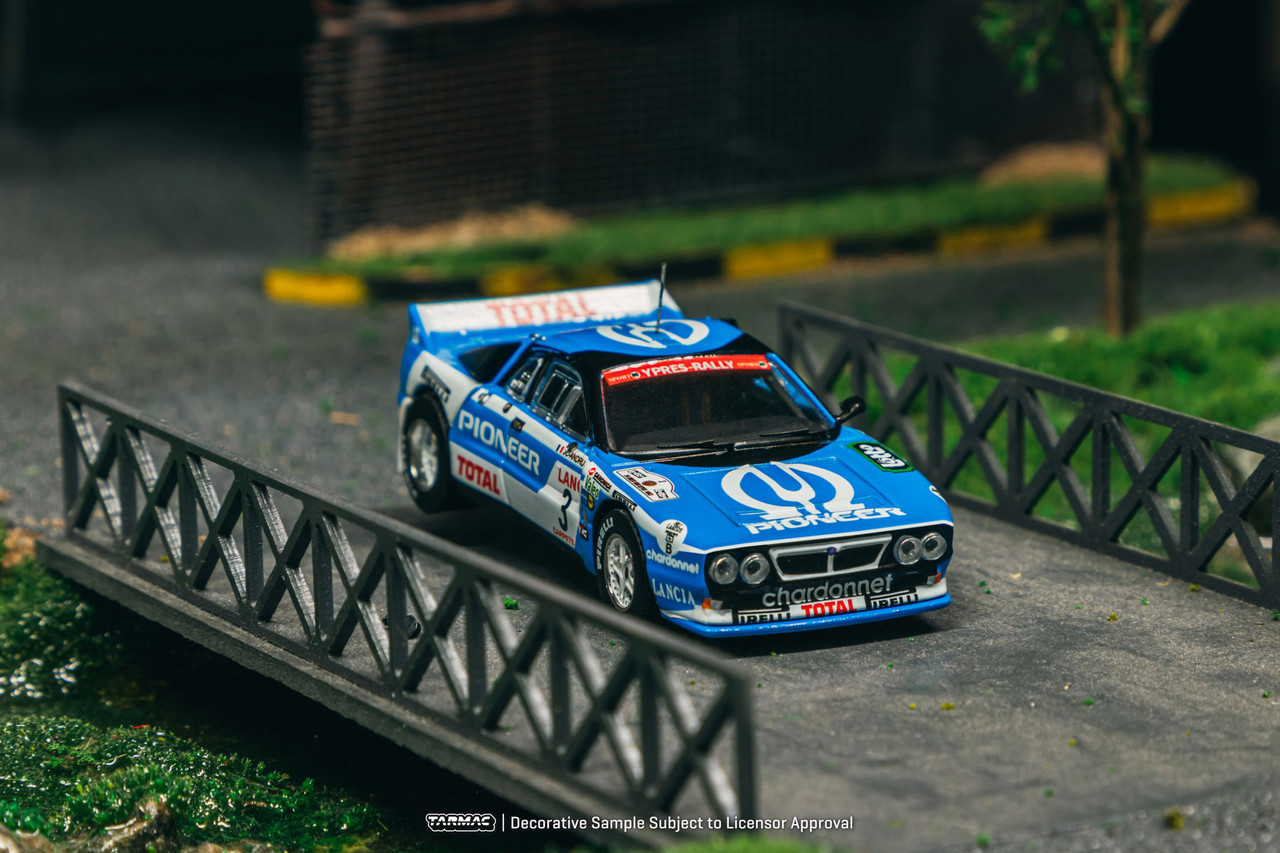 1/64 Tarmac Works 1993 Lancia 037 Rally Ypres 24 Hours Rally J.C.