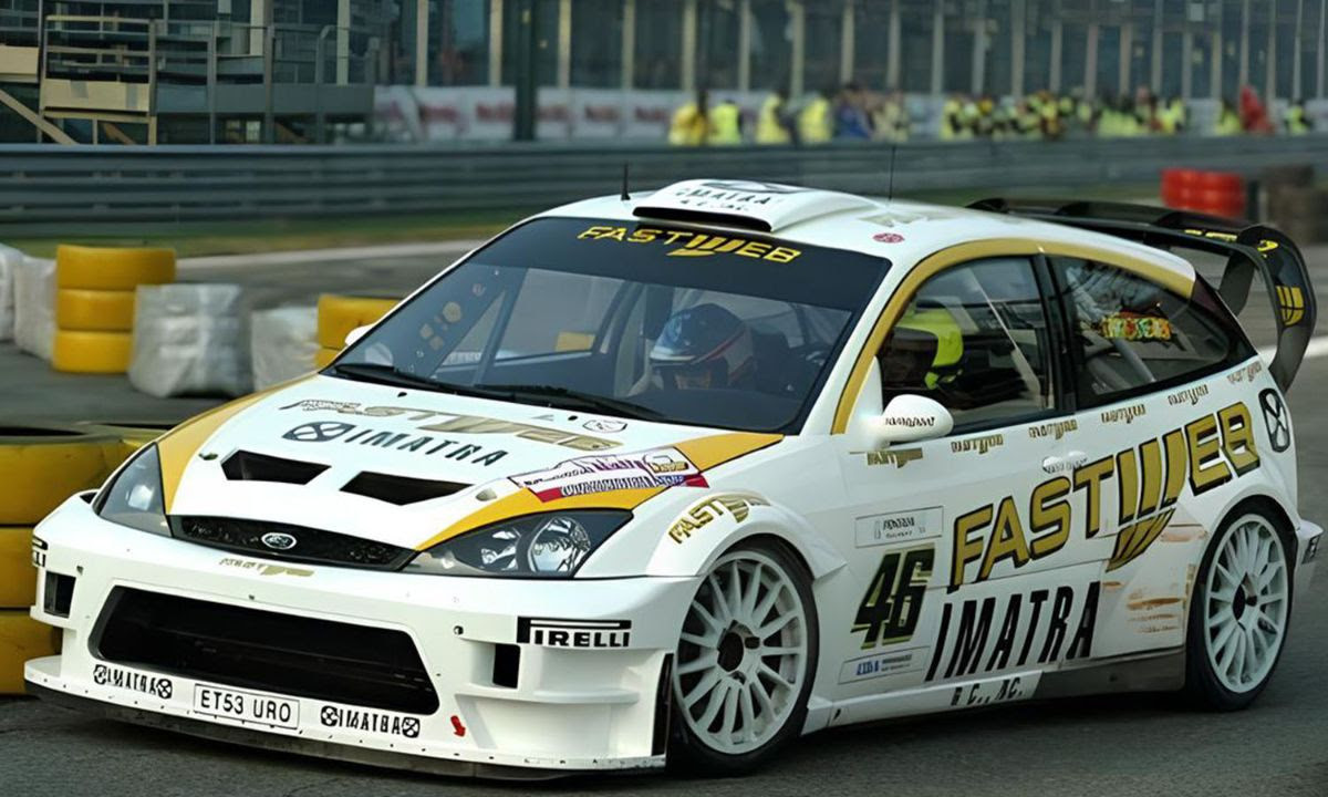 1/18 Sunstar 2005 Ford Focus RS WRC #46 V. Rossi, C. Cassina Monza