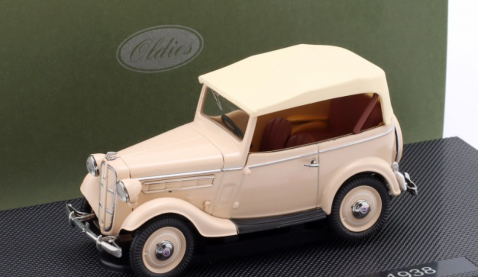 1⁄43 Ebbro 1938 Datsun 17 Phaeton (Ivory White) Car Model