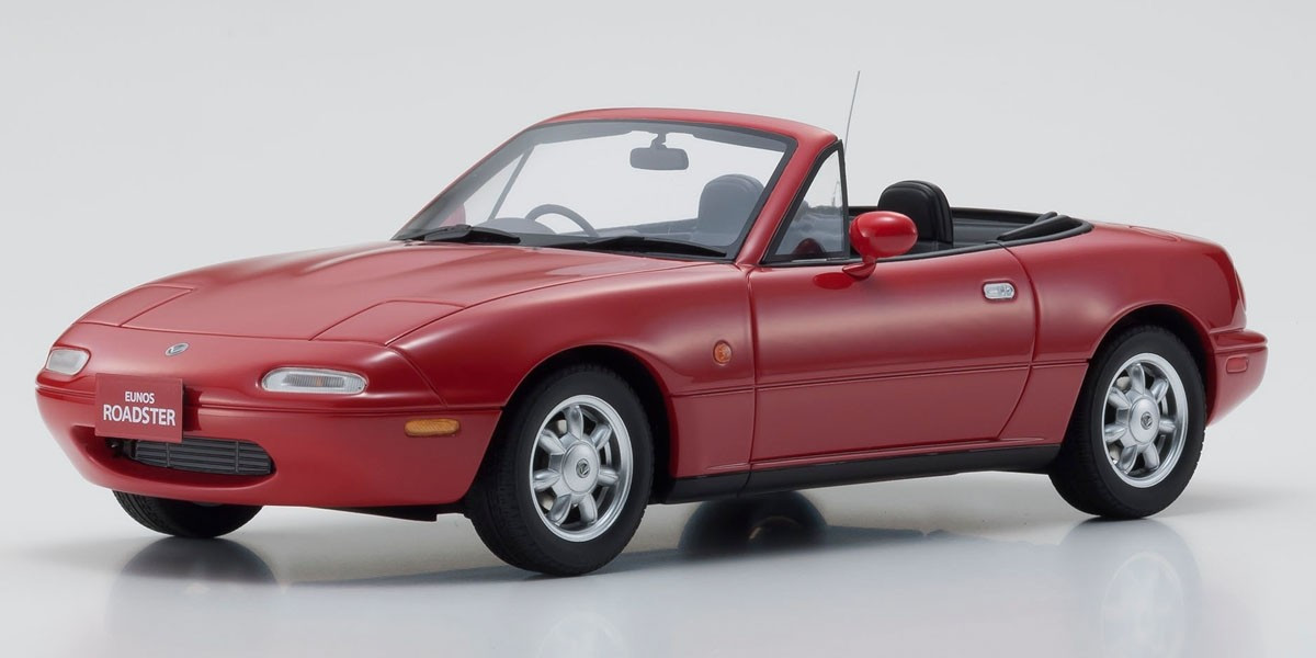 【限定品】KYOSHO Samurai シリーズ　ロードスター1/18 1/18 Kyosho Samurai Eunos Roadster (Classic Red) Resin Car Model