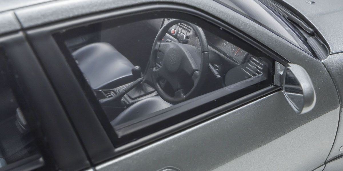 1/18 Kyosho Samurai Nissan Skyline GT-R GTR Autech Version (Silver 1/18 Kyosho Samurai Nissan Skyline GT-R GTR Autech Version (Silver