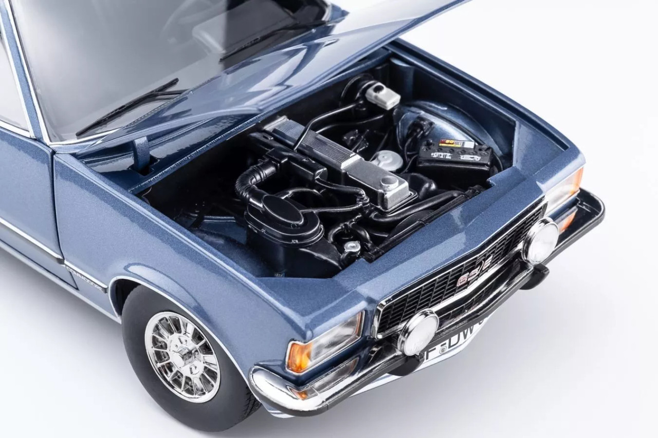 1/18 Touring 1975 Opel Commodore B GS/E Coupe (Blue Metallic