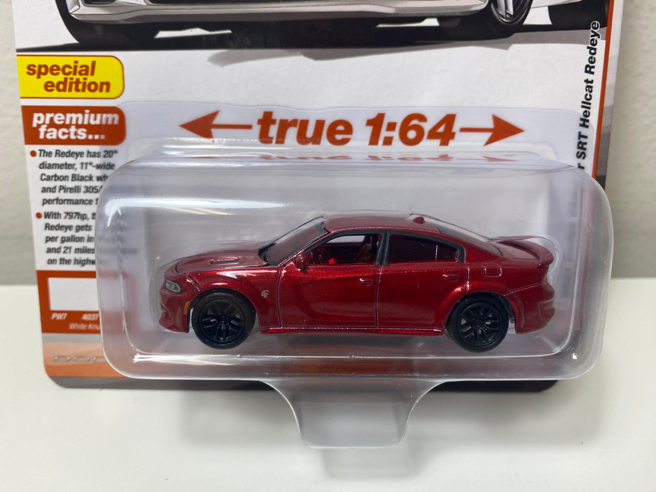 1/64 Auto World 2021 Dodge Charger SRT Hellcat Redeye (Dark Red