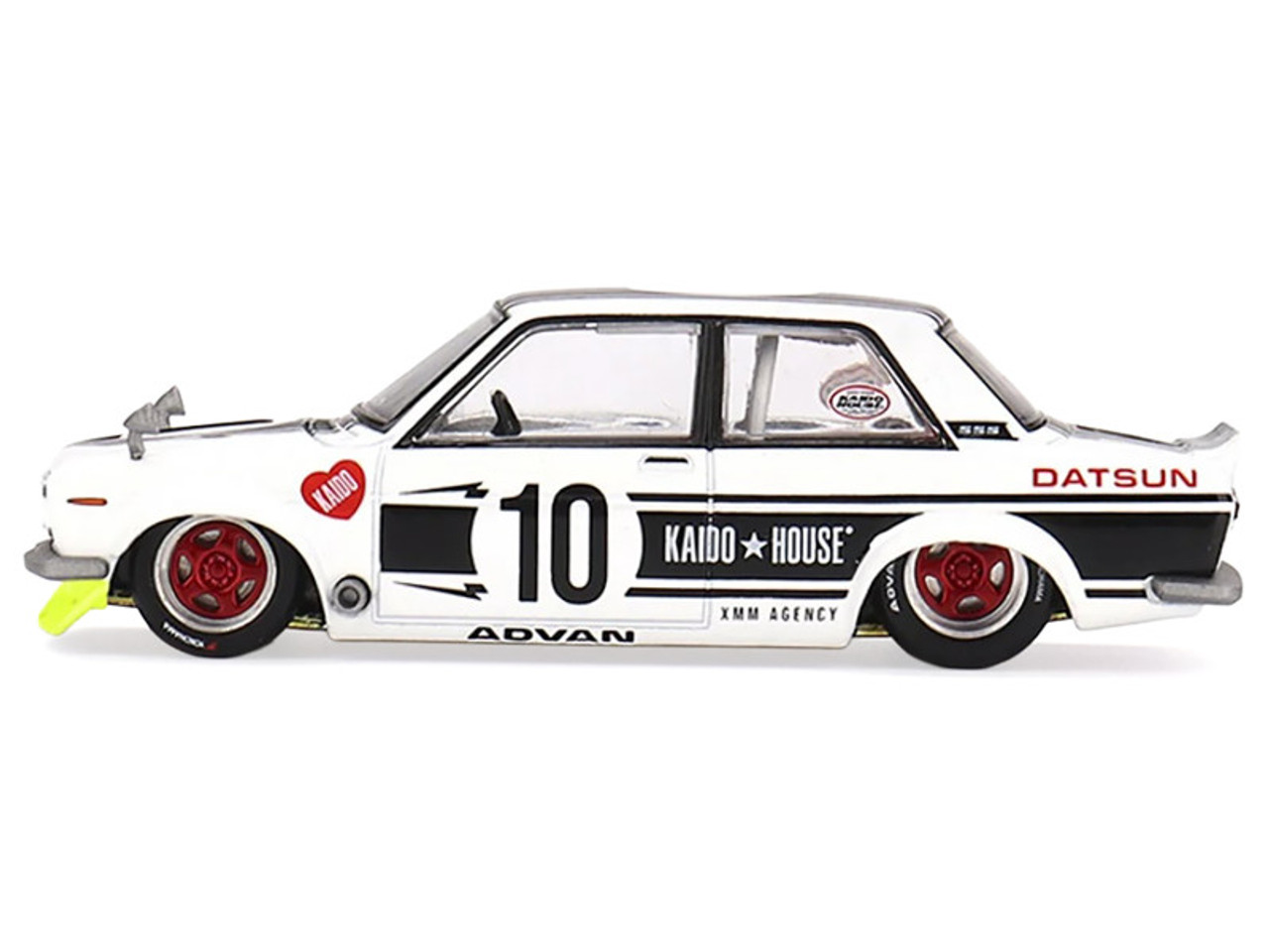 1/64 Kaido House Datsun 510 Street Team XMM V1 (White) Diecast Car Model