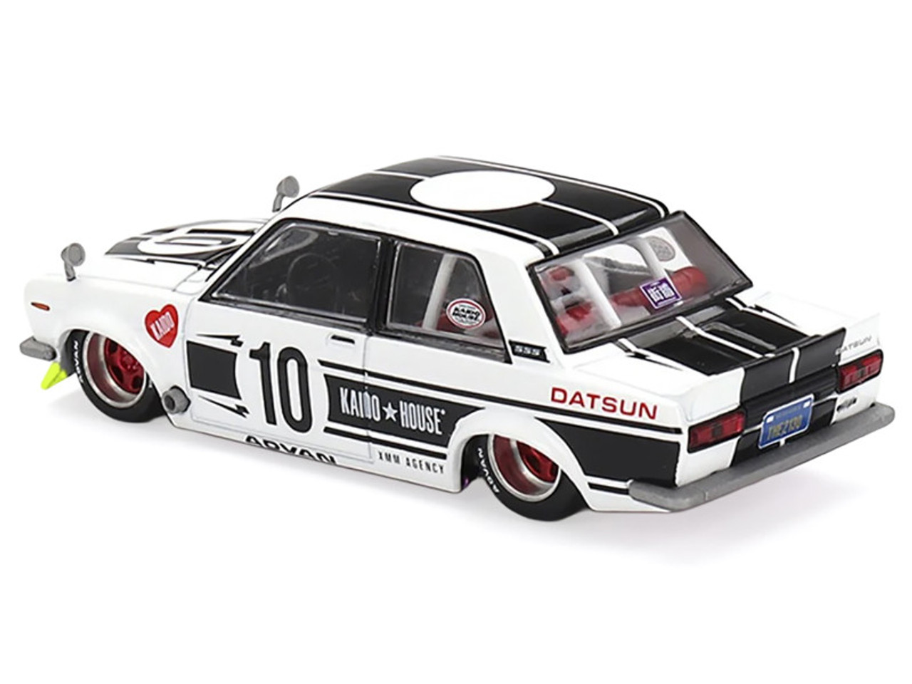 1/64 Kaido House Datsun 510 Street Team XMM V1 (White) Diecast Car Model