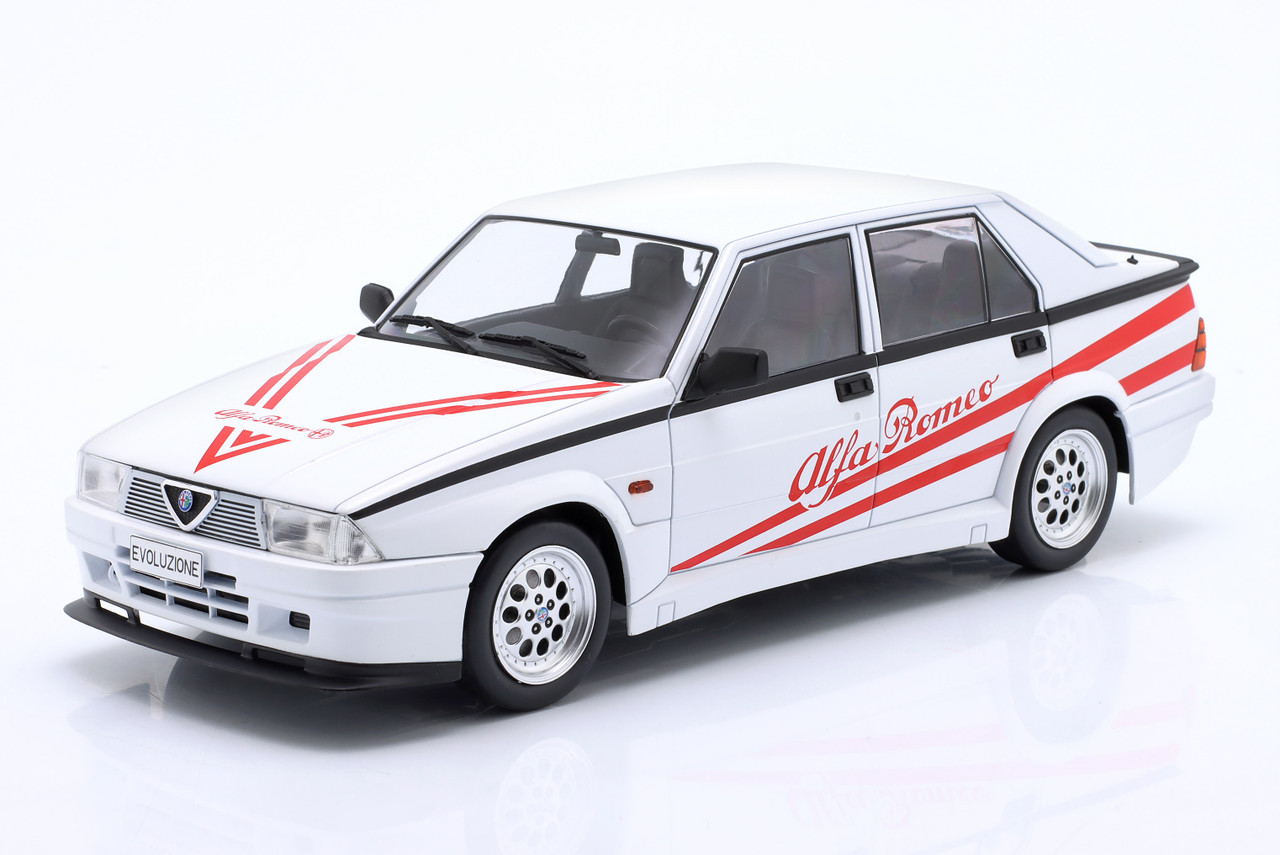 1/18 ModelCarGroup 1987 Alfa Romeo 75 Turbo Evoluzione (White) Car
