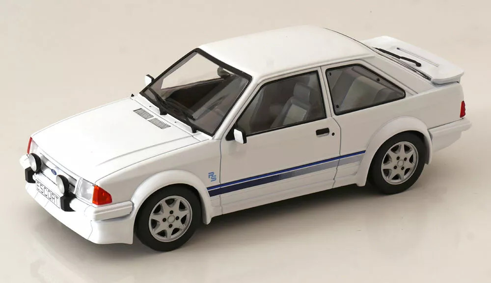 1/18 ModelCarGroup 1985 Ford Escort MK III RS Turbo (White) Car