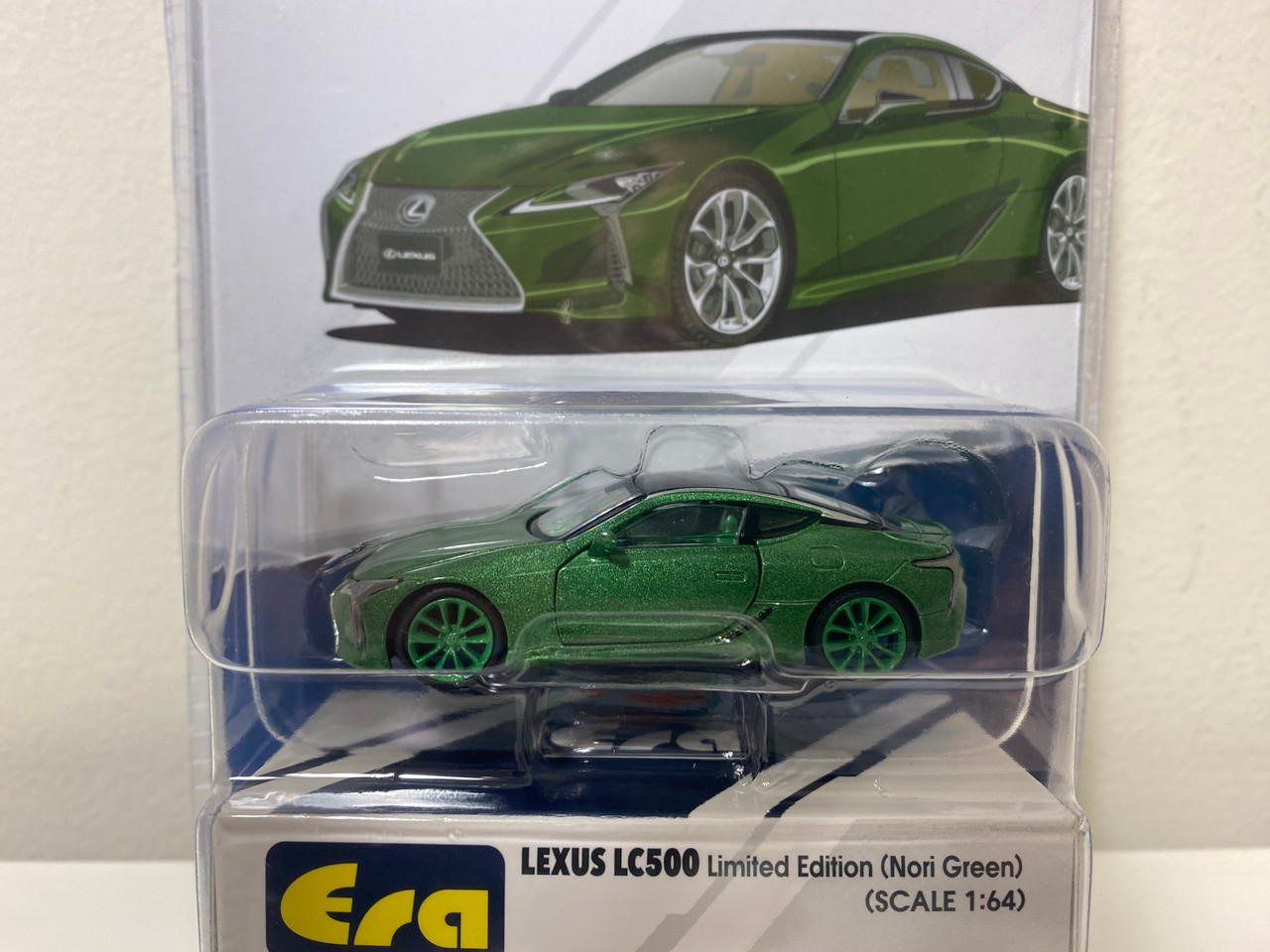 CHASE CAR 1/64 Era Car Lexus LC500 (Nori Green Metallic with Black