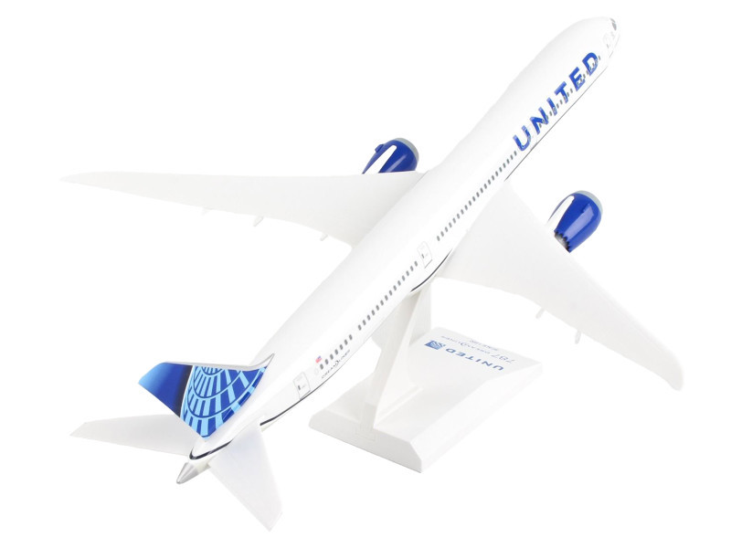 Boeing 787-10 Dreamliner Commercial Aircraft 
