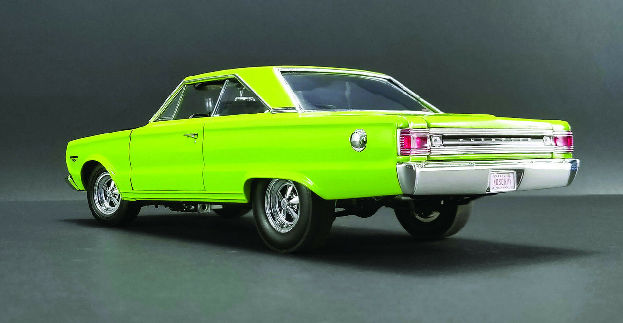 1/18 ACME 1967 Plymouth GTX (Limelight Green) Diecast Car Model