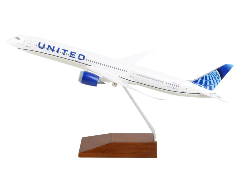 Boeing 787-10 Dreamliner Commercial Aircraft 